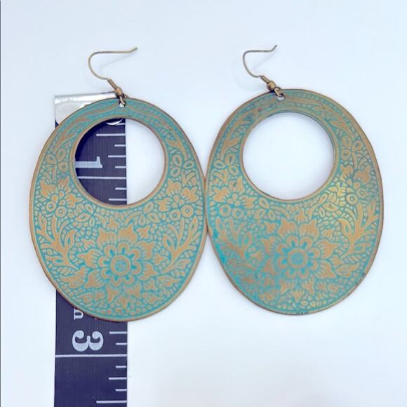 Francesca’s Boho Chic Teal and Bronze Floral Hoop Earrings - Picture 5 of 7